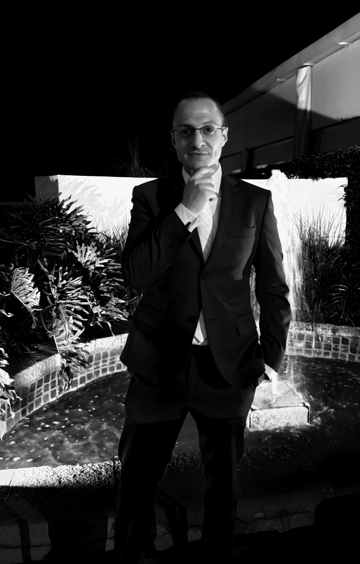 Dr. Rafael Herrera